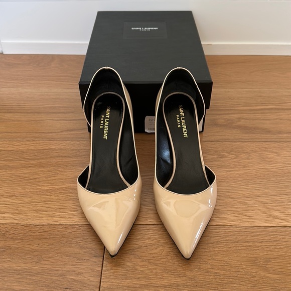 Saint Laurent patent leather nude color pumps. Size 391/2. Worn twice. - Picture 2 of 4